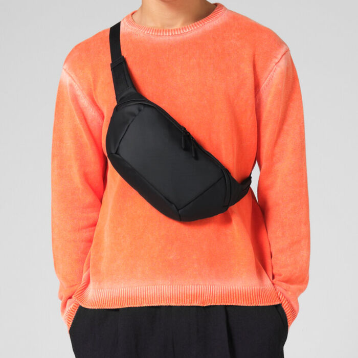 Everyday carry 5 litre cross-body Thumbnail
