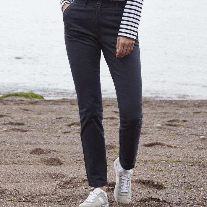 Women's stretch chinos Thumbnail
