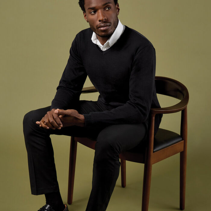 Arundel v-neck sweater long sleeve (classic fit) Thumbnail